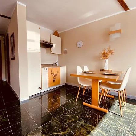 Apartman Charlotte 33